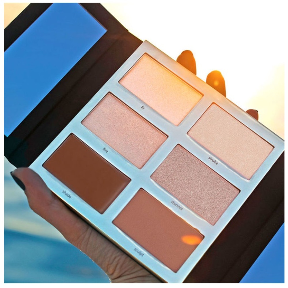 Tarte Pro Glow Highlight and Contour Palette